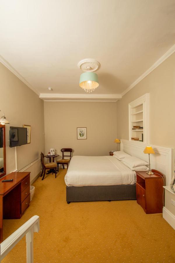 Foyles Hotel كليفدين المظهر الخارجي الصورة