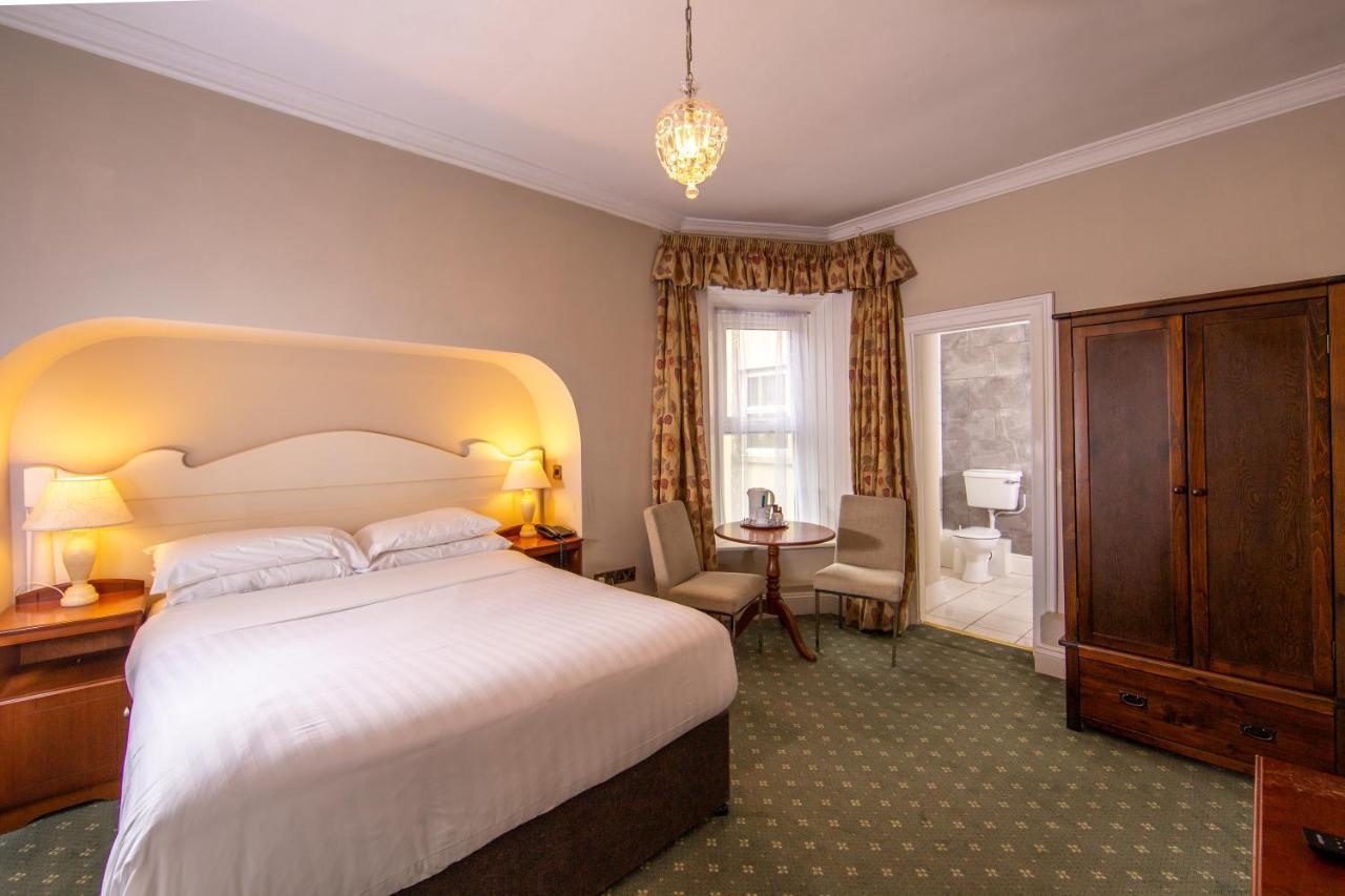Foyles Hotel كليفدين المظهر الخارجي الصورة